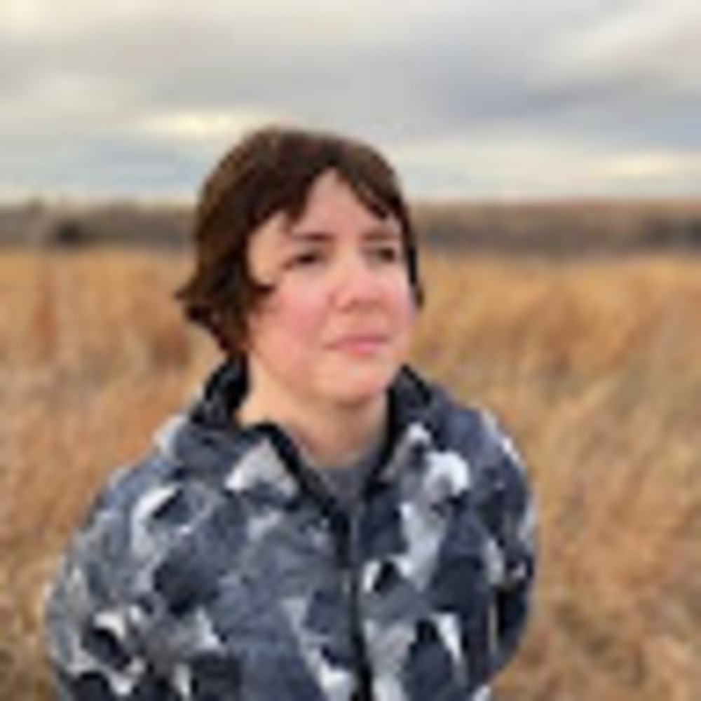 Meet your Posher, Emilie